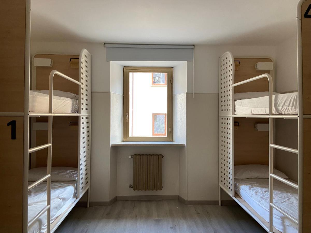 Hosthello Nus Hostel Buitenkant foto