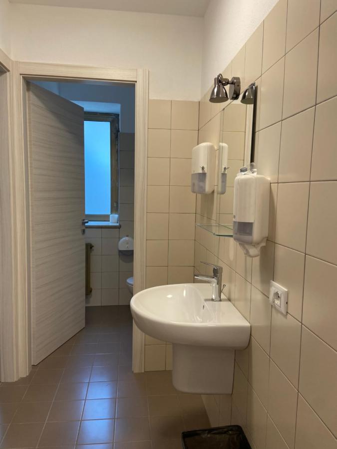 Hosthello Nus Hostel Buitenkant foto